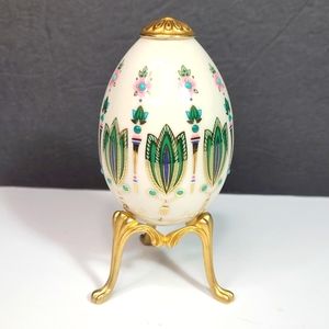 Vtg Lenox Ornate Decorated Porcelain  Egg with Original Lenox Stand Like New